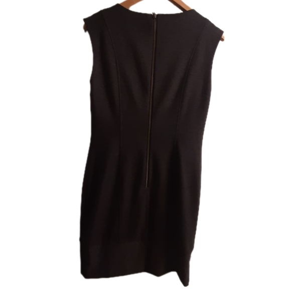 Med Periphery Dress - Picture 2 of 3